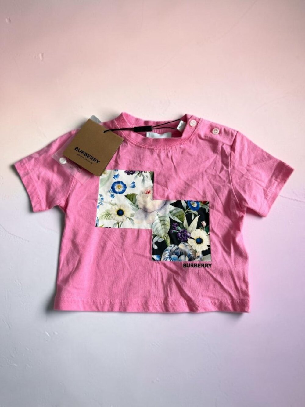 BURBERRY Baby Girls Logo Pink T Shirt Size 6 Months NEW NWT
